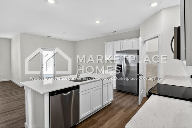 Photo - 4321 Scenic Mdw Dr NE