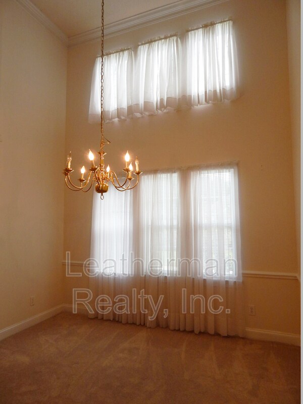 Photo - 2109 Elderberry Dr