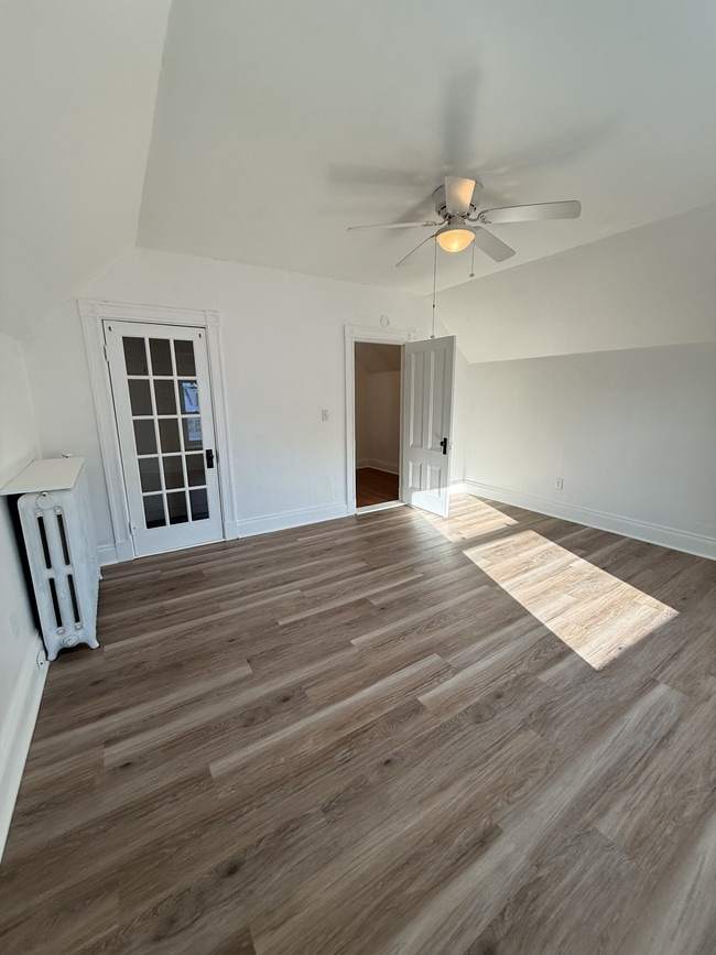 Building Photo - 260 Webster St Unit 2