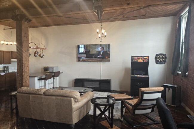 Photo - 227 Iron St Unidad ID1438336P