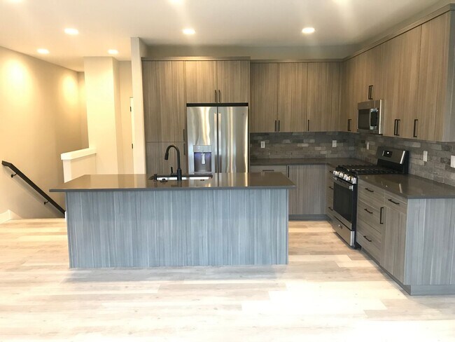 Photo - Pet Friendly Three Bedroom in Central Loca...