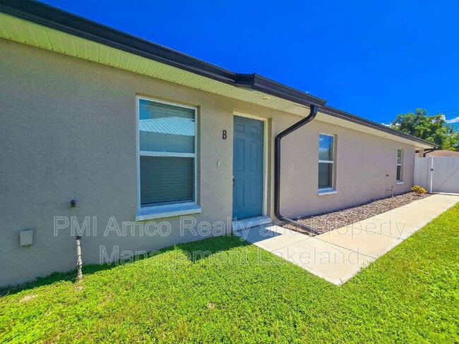 Building Photo - 640 E Grapefruit Ave Unit B Rental