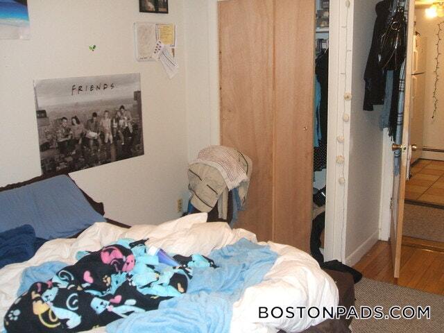 Photo - 126 Warren St Unidad G1