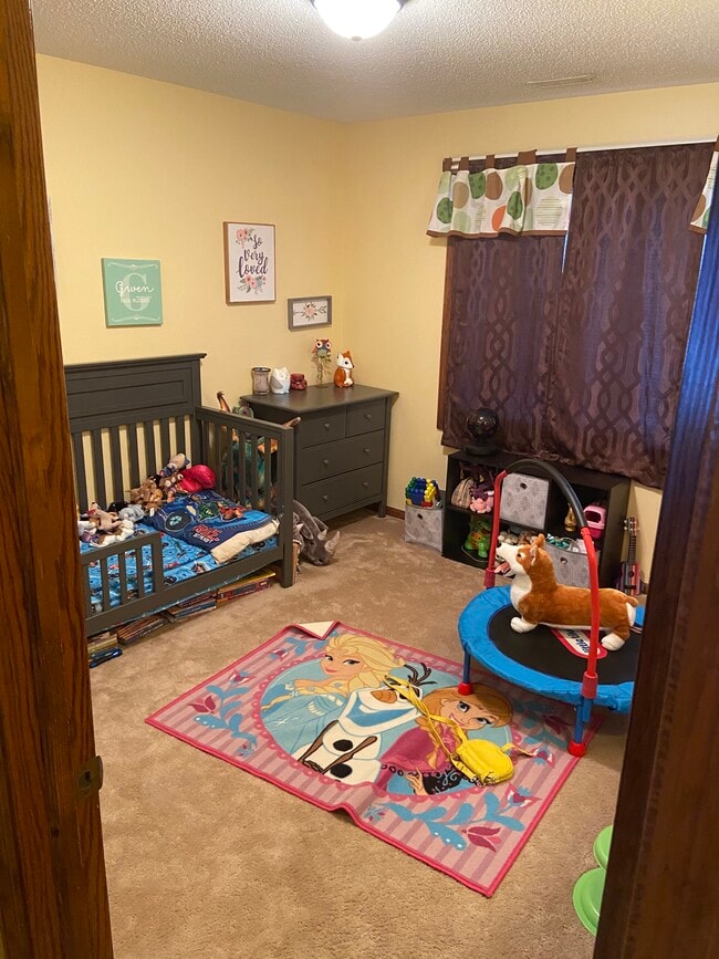 Photo - 4123 Avenue C