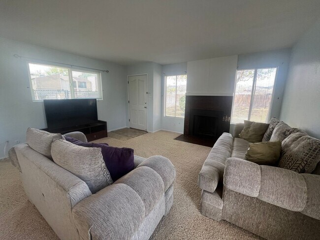 Photo - Coming Soon! Charming Corner Unit in Stallion Springs