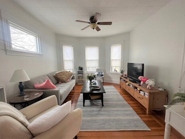 Photo - 137 Dudley St Unidad 2