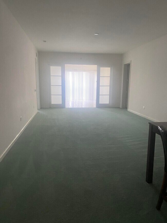 Photo - 1 Harbour Isle Dr E Unidad 1