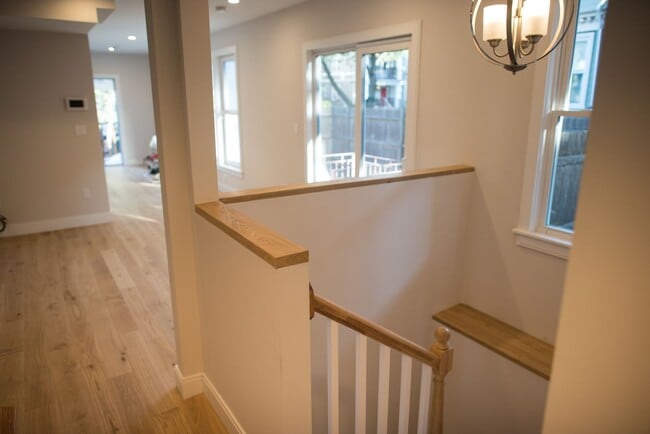 Photo - 14 Sumner St Unidad #2