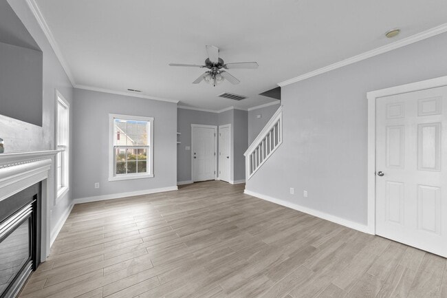 Photo - Gorgeous 3 Bedroom Home, with Updated Kitchen, LVP Floors, Fenced Yard, Premium Finishes, Pet Fri...