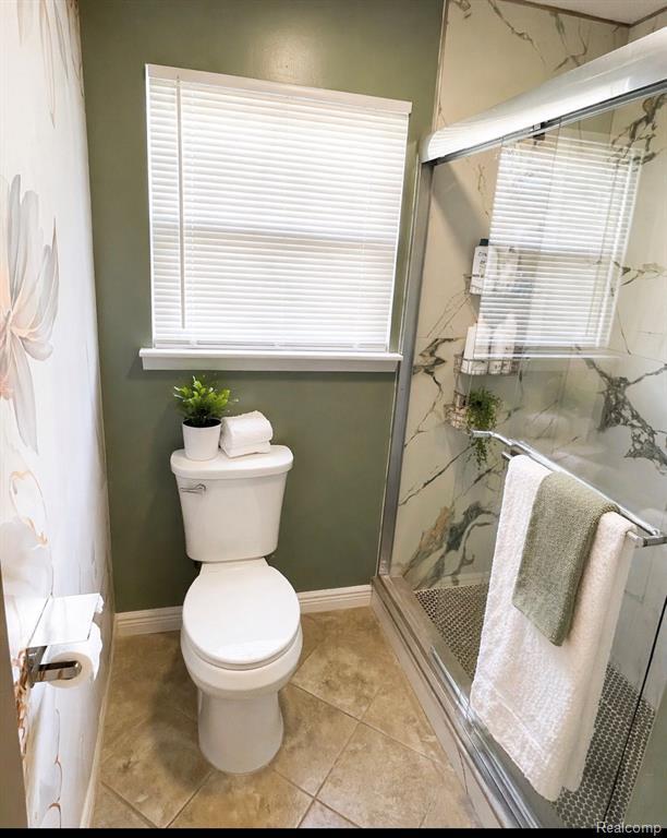 Photo - 18590 Blakely Dr