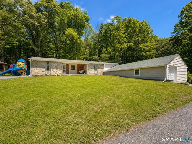 Photo - 22 Circle Dr