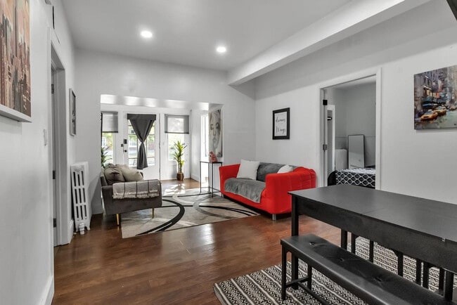 Building Photo - 2 Niagara Fls Blvd Rental