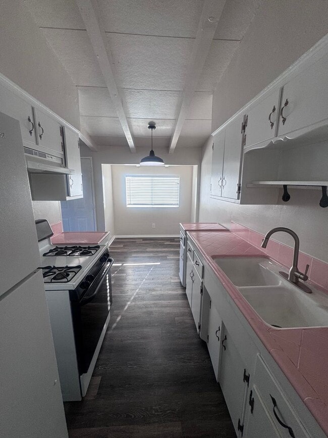 Photo - 671-677 Illinois Avenue Unit 677 Illinois Avenue-1