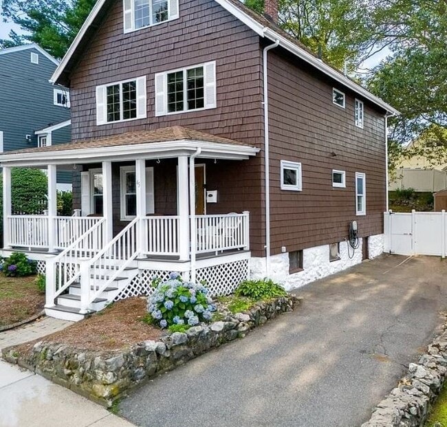 Building Photo - 45 Princeton Rd Unit #1