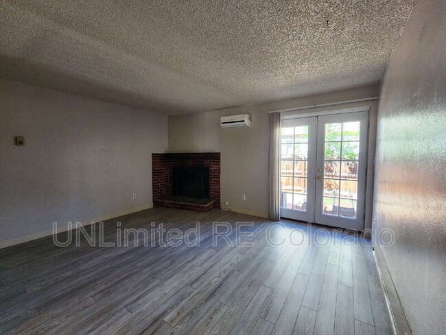 Photo - 301 Zeta St Unit 2