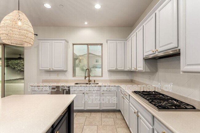 Photo - 3087 E Maplewood Ct