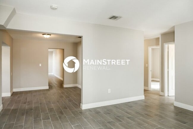 Photo - 5 Bedroom Pet-Friendly Home in Miami, FL with Main Street Renewal