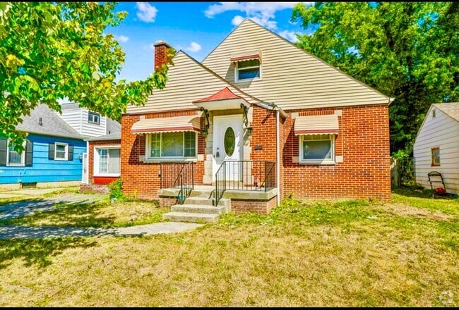 Building Photo - 50% OFF FIRST MONTHS RENT!!! 4 Bedroom 3 F... Rental