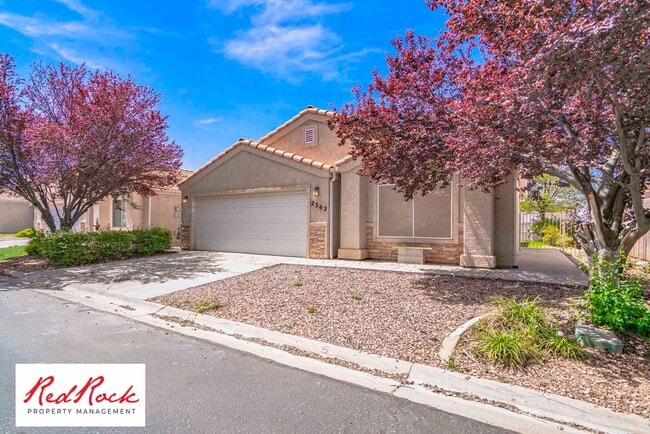 Building Photo - 3 Bed 2 Bath, 2 Car Garage with a Fully Fe... Rental