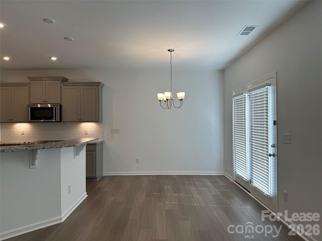 Photo - 13010 Rover St