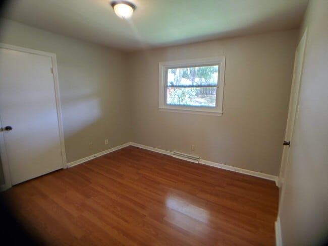 Second bedroom - 1302 Hudson Avenue