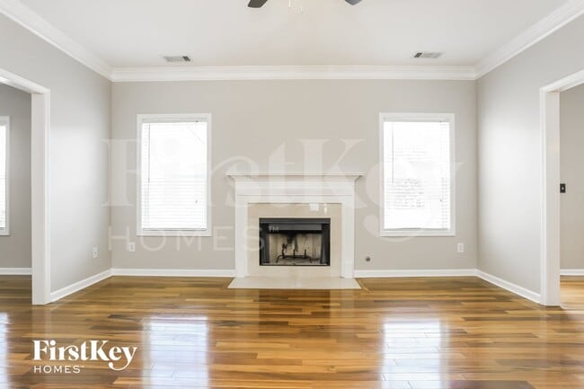 117 Lenore Way
