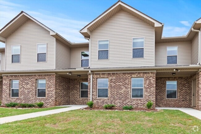 Building Photo - Modern Comfort Meets Southern Charm – 4BR ... Rental