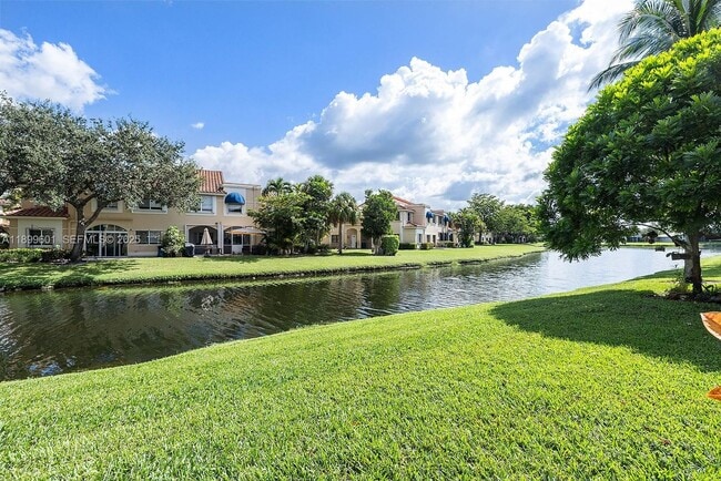 Photo - 428 Lakeview Dr