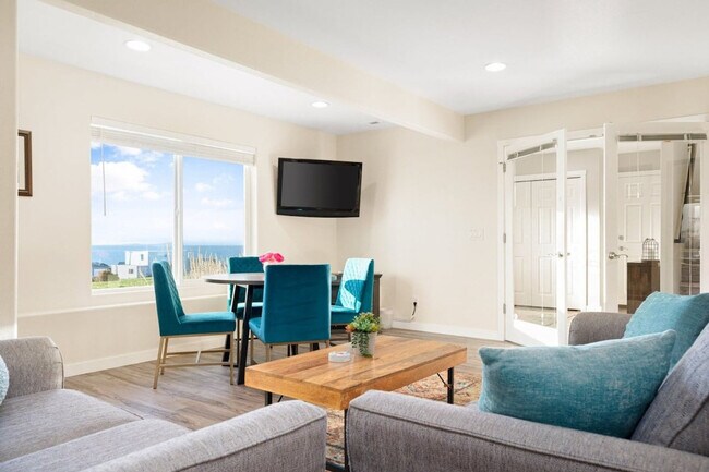 Photo - 734 La Fiesta St Unit SI ID1035896P
