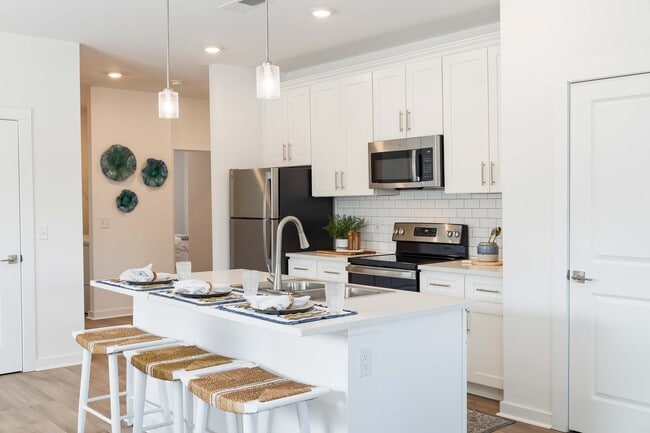 Kitchen - River Rock at Shingletree