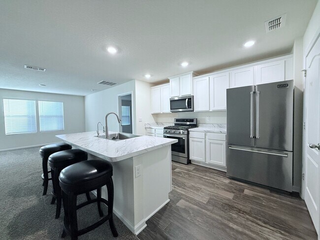 Photo - 313 Jarama Cir