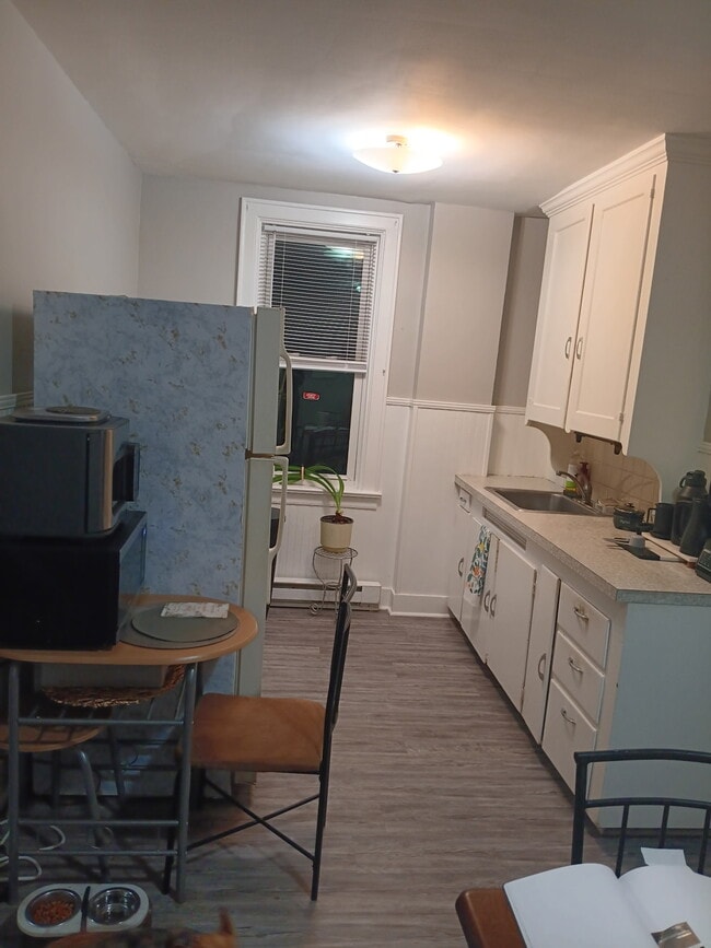 Photo - 660 west vine street Unit 660 W Vine #3