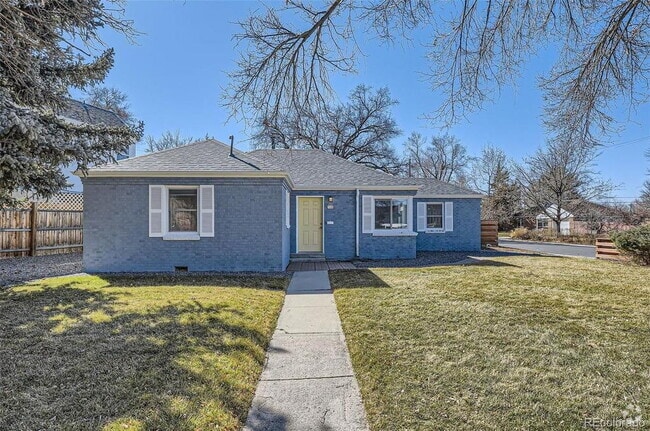 Building Photo - Available Now!
"Charming 3-Bed Denver Gem ... Rental