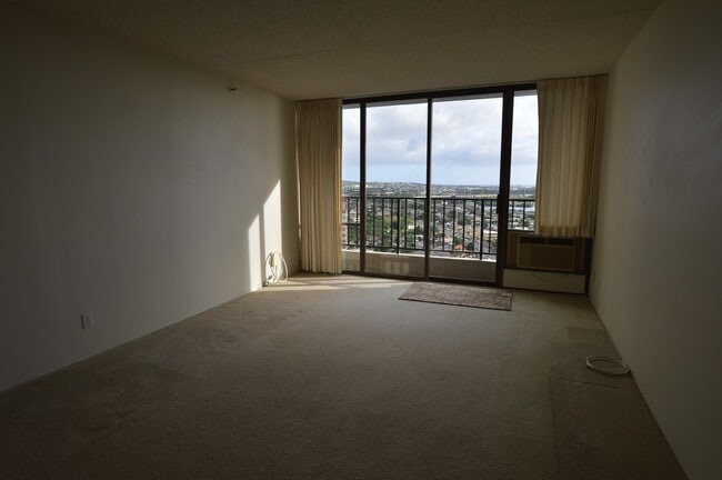 Photo - Pearl Regency Condo - 1 bedroom, 1 bath, 1 parking Avail 11/1/2021 Unit 2108