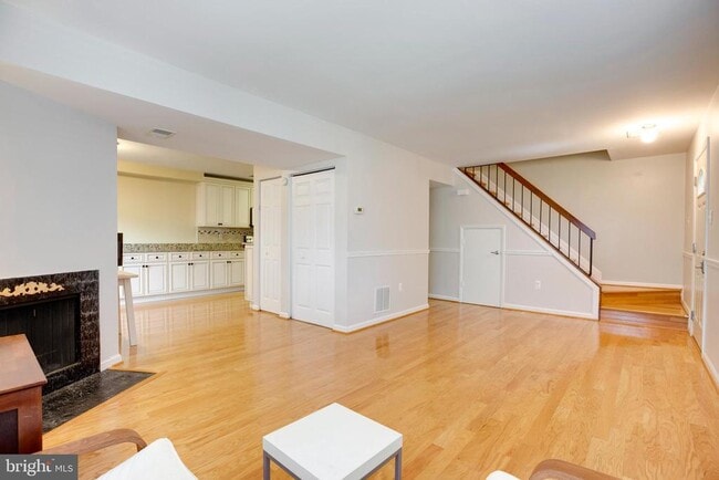 Photo - 10605 Summer Oak Ct