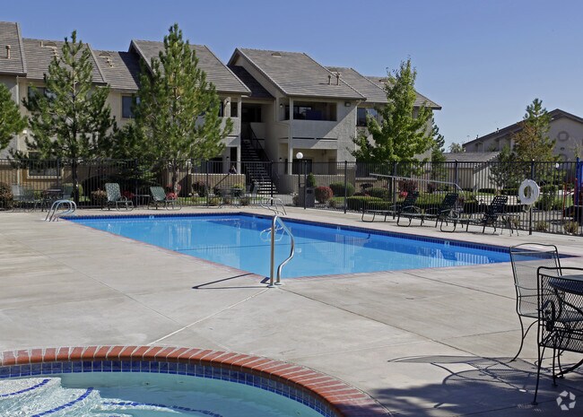 Pool - Sharlands Terrace