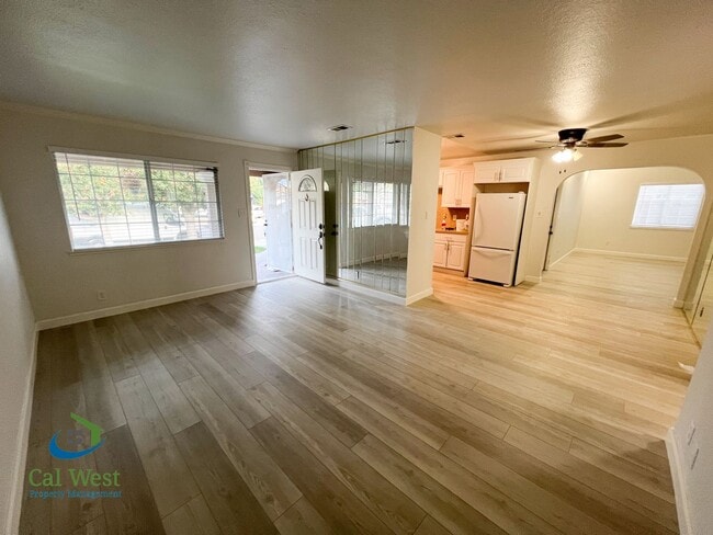 4484 Lullaby Ln