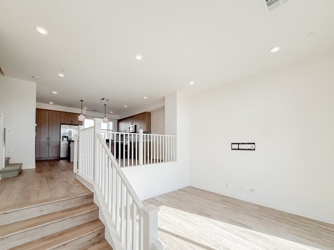 Photo - 10482 San Diego Mission Rd