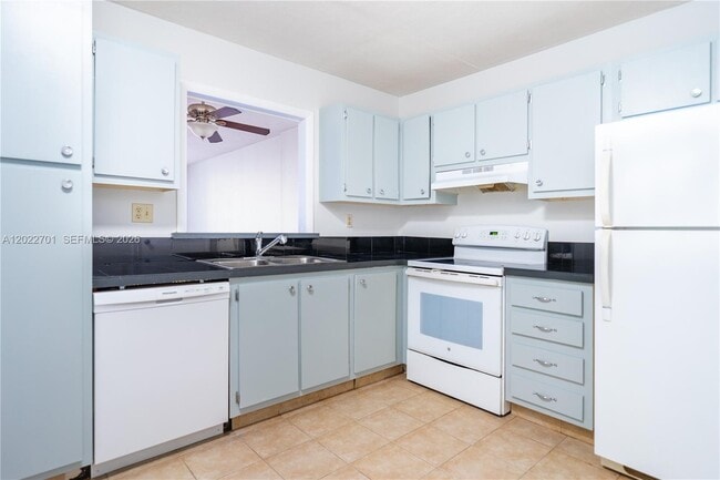 Building Photo - 406 NW 68th Ave Unit 410