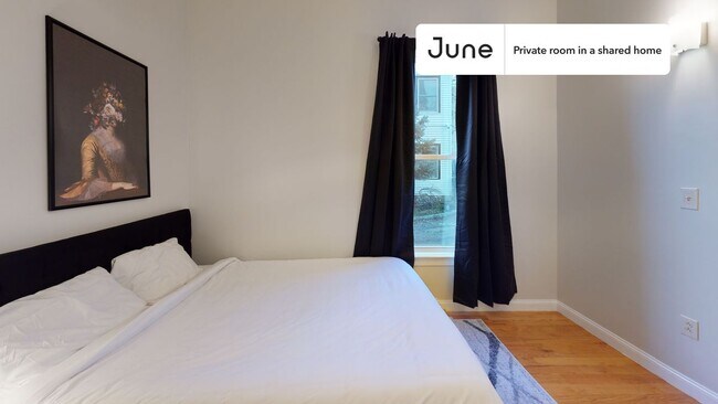 Photo - Room in Shared 5 bed/2.5 bath home Unit B