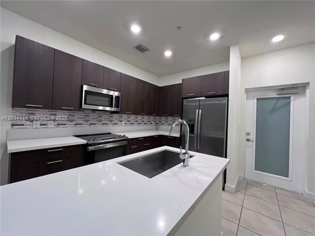 Photo - 8265 NW 41st St Unit 8265 NW 41st St # C-405