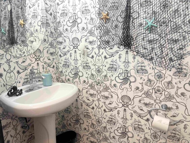 Photo - 3792 Alexandria Ave