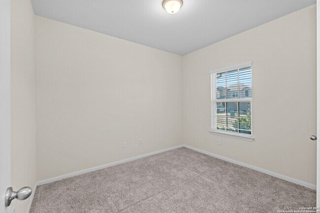 Photo - 9219 Cook Crk