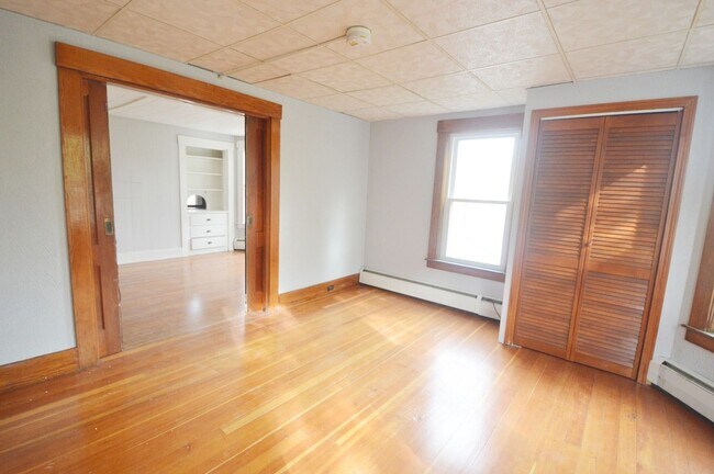 Photo - 38 Cascade St Unidad 2nd floor