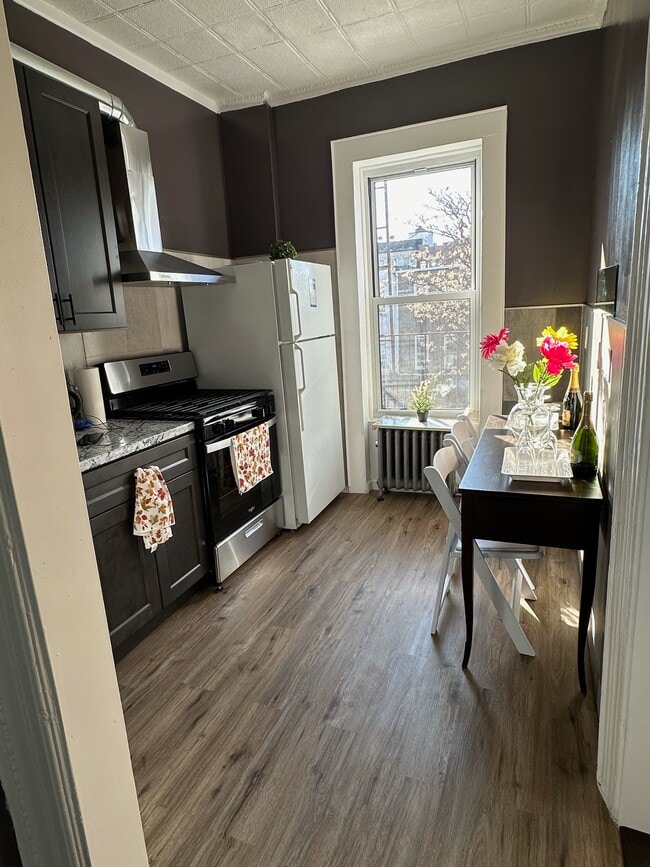 Photo - 326 50th St Unidad 3rd floor