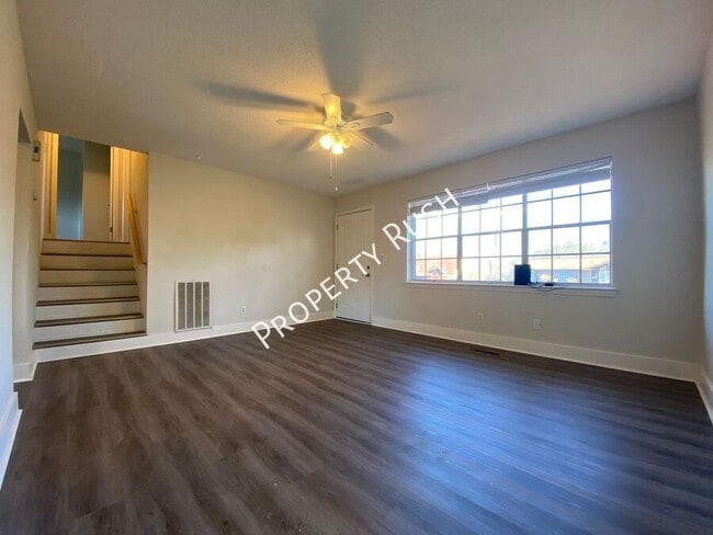 Photo - 4727 Tessie Ln