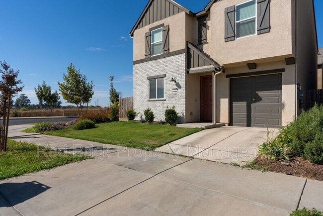 Photo - 393 Sullivan Dr