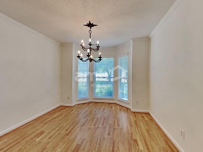 Photo - 13211 Peacock Ln