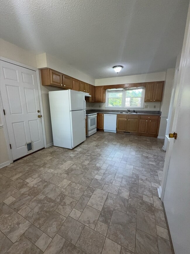 Photo - 2701 Northwoods Dr