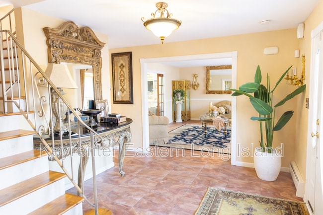 Photo - 30 Dumond Pl